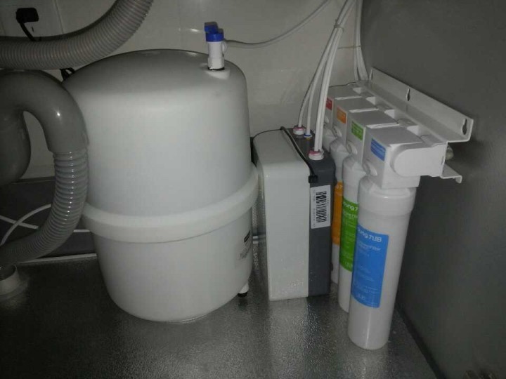 净水器保障饮水安全 你会安装净水器吗?