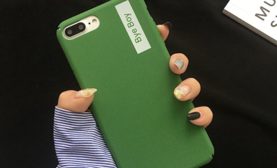 富士康员工爆料：全新iPhone有墨绿色版本！