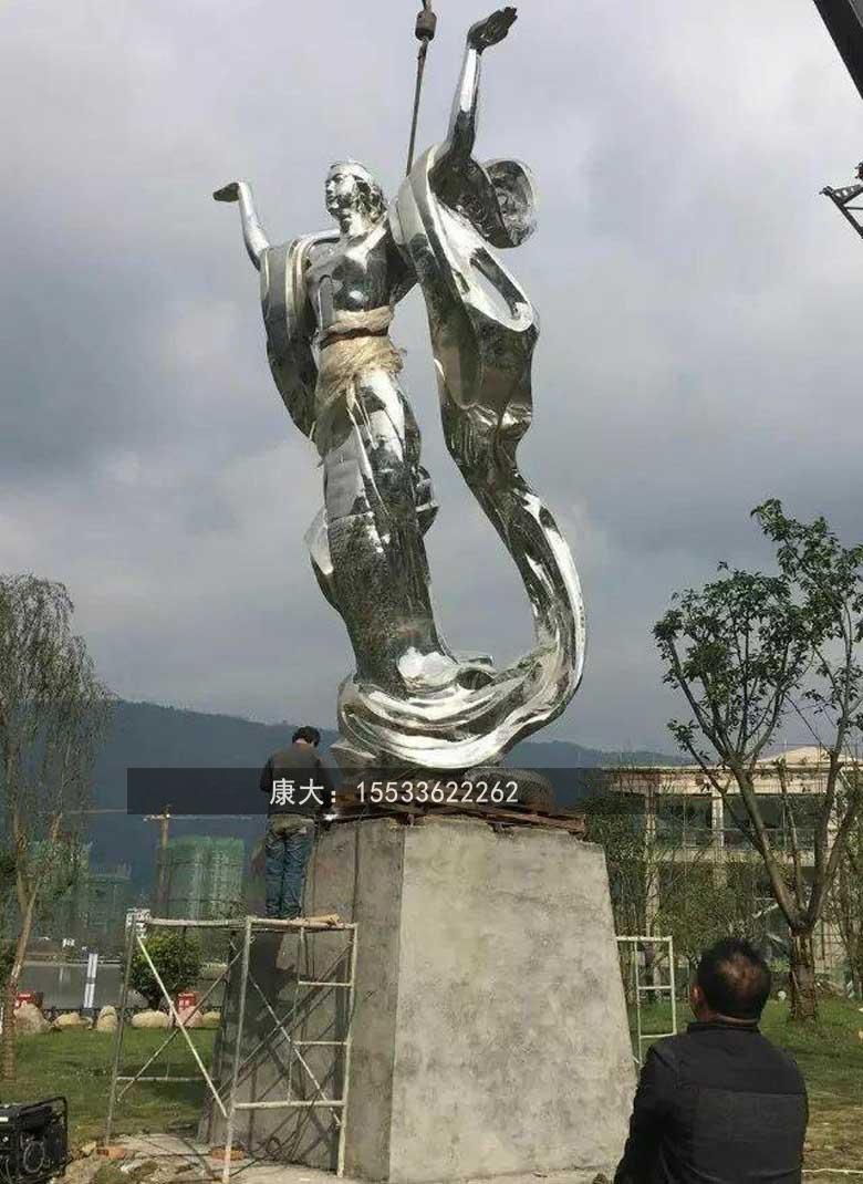 神话传说女娲补天雕塑 不锈钢大型城市户外景观